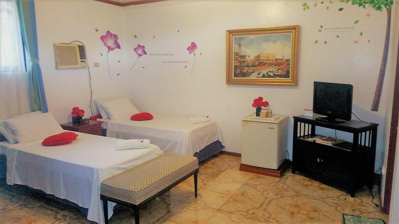Makiling Onsen Hotel Los Banos  Buitenkant foto