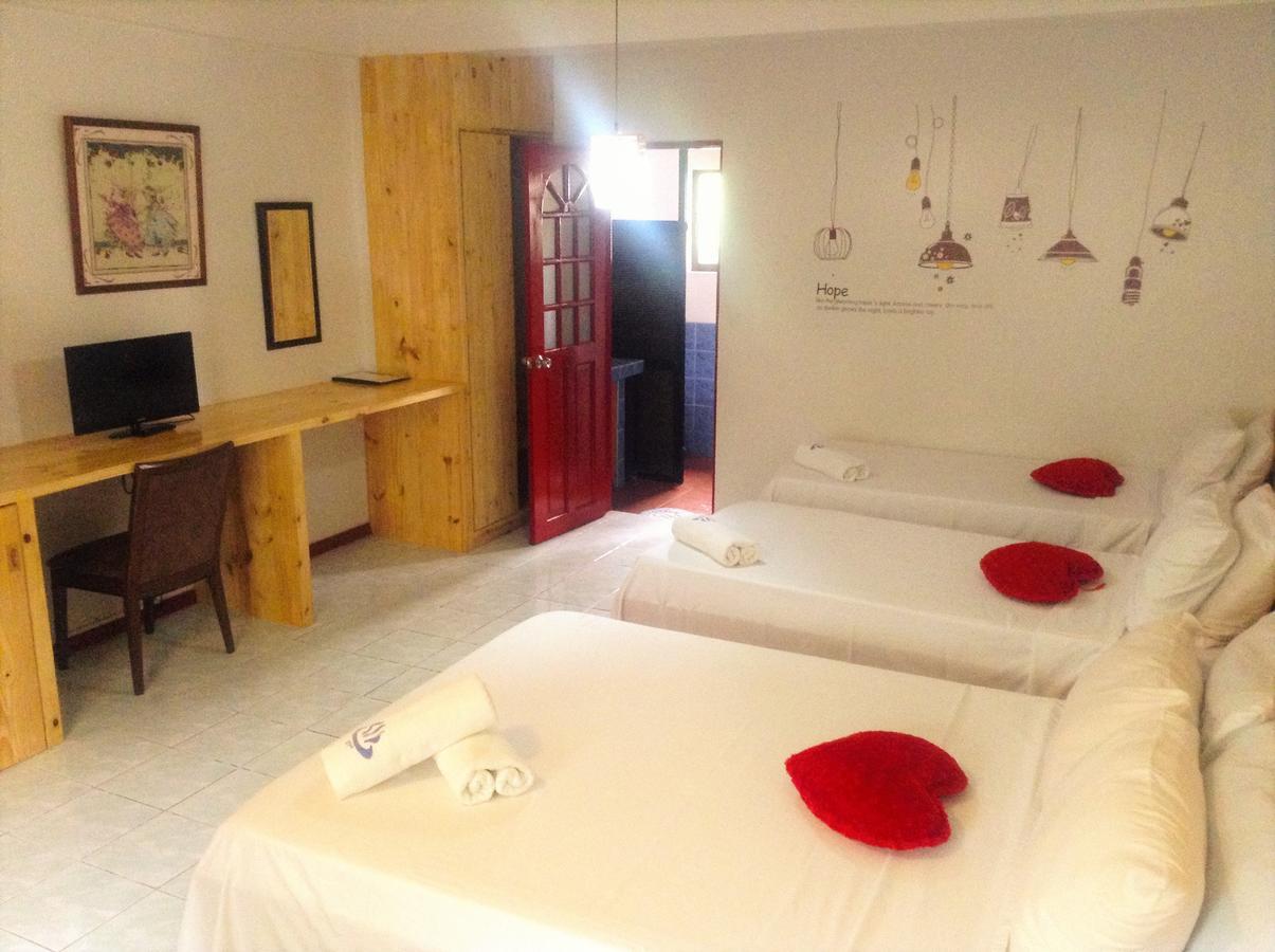 Makiling Onsen Hotel Los Banos  Buitenkant foto